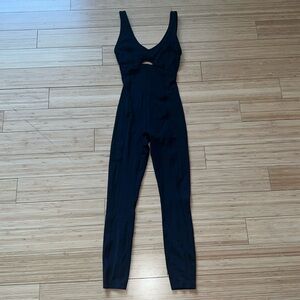 Rare lululemon body suit!
